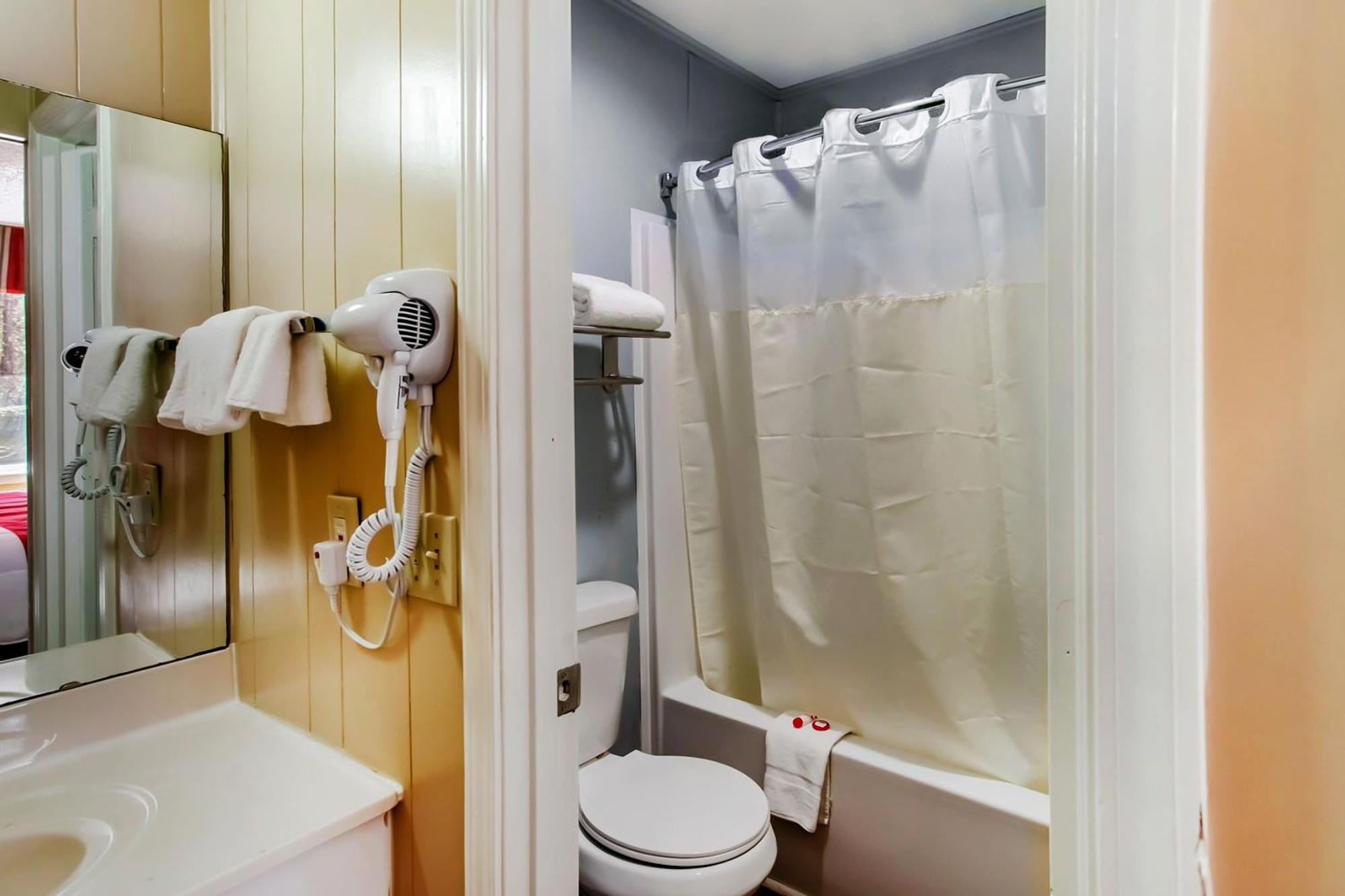 Oyo Hotel Ridgeland East Bagian luar foto